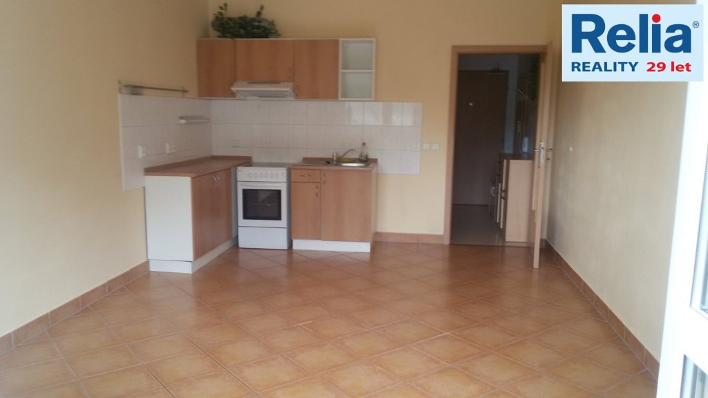 Pronájem garsoniéry s balkónem, 30 m2, v Ústí n/L, na Bukově