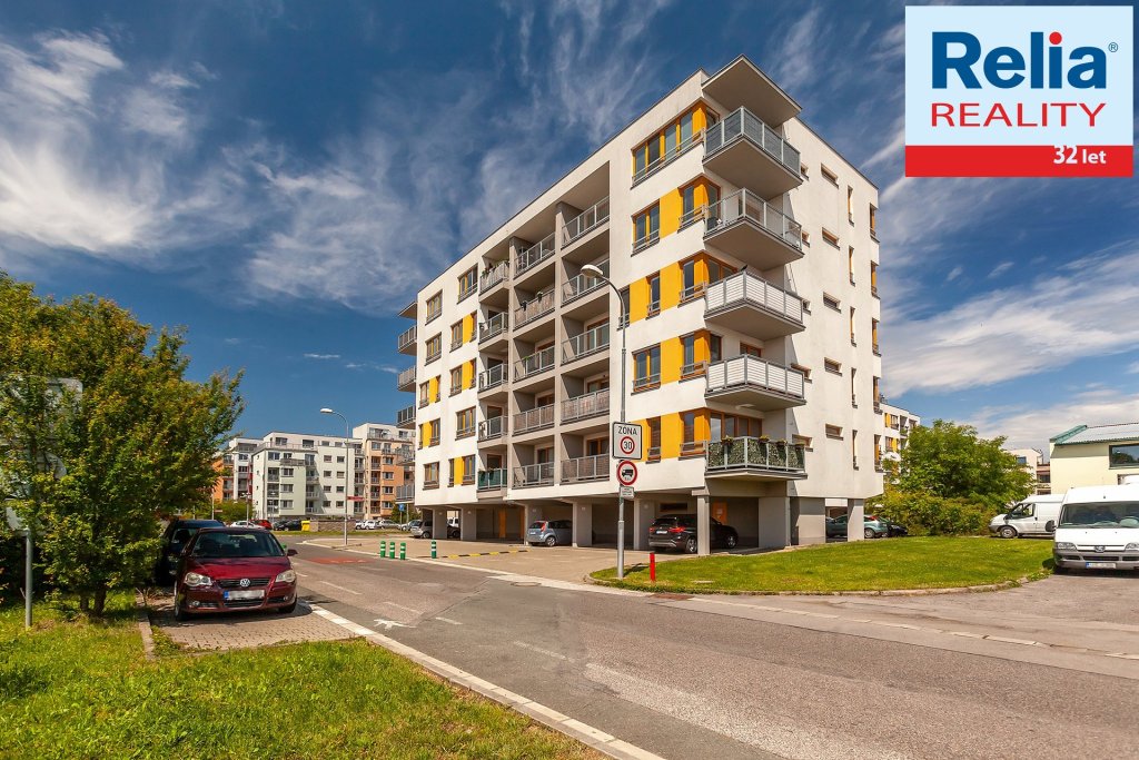 Prosluněný byt 2+kk v novostavbě, 59 m2, Pardubice - Trnová