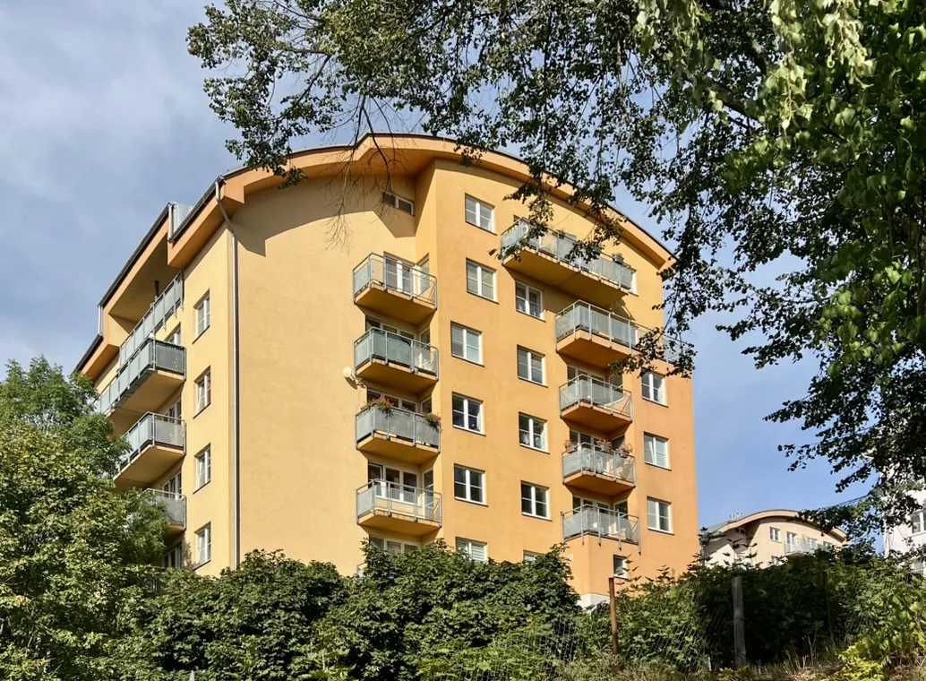 N50526 - Pronájem zařízeného bytu 2+1 s balkónem, 69 m² v Liberci - ul. Nádvorní